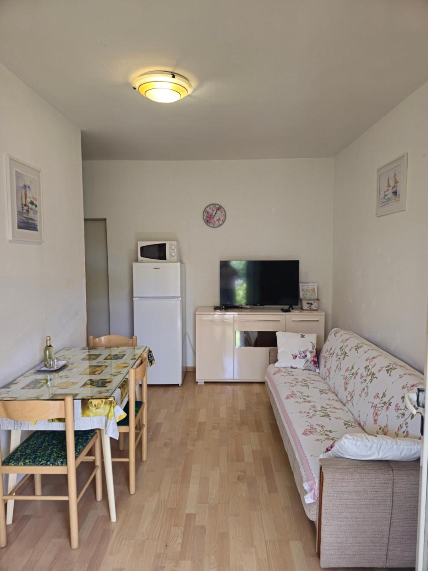 Apartments Vodice Olga Matic 外观 照片