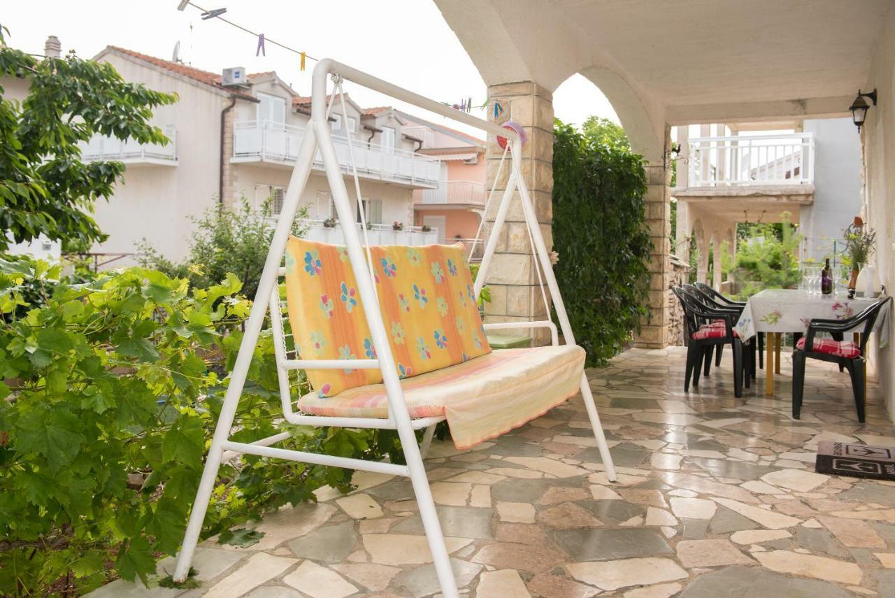 Apartments Vodice Olga Matic 外观 照片